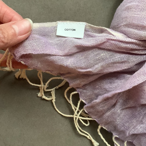 Arden B Aerie Bundle of Lightweight Floral Plaid Scarf - Picture 6 of 9